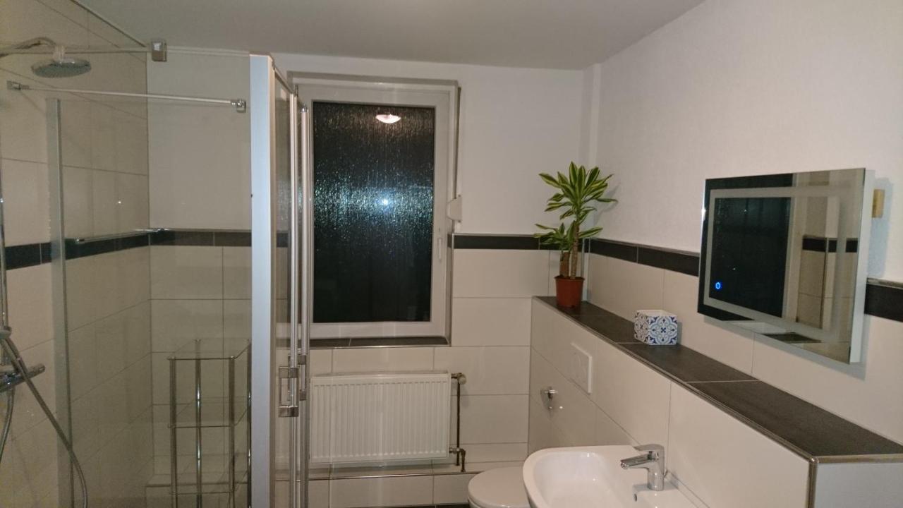 Ferienwohnung Weseraue ホルツミンデン エクステリア 写真